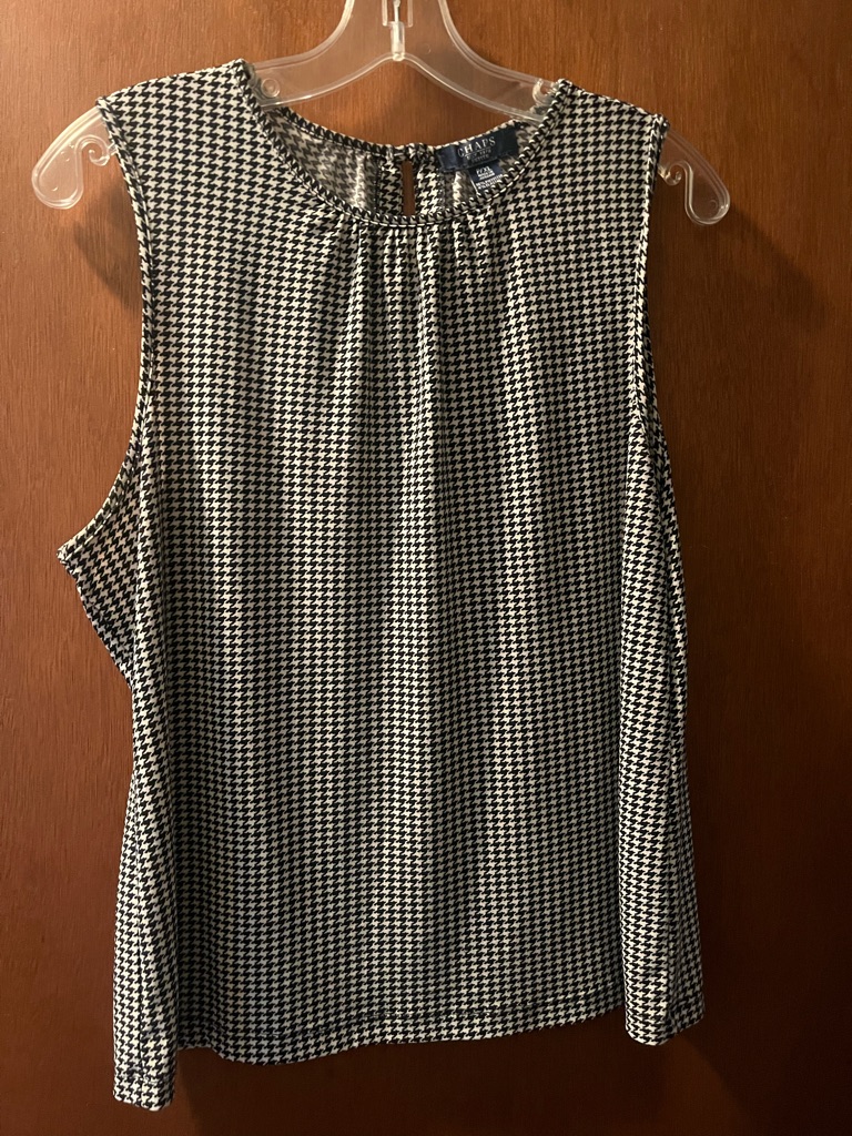 Chaps Black And White Houndstooth Sleeveless Top